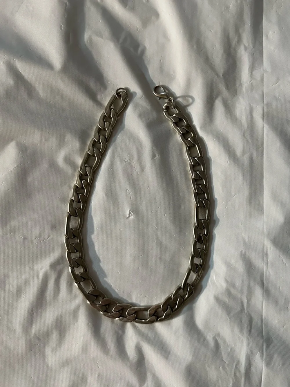Men's Silver Chain Link Necklace - Classic Curb Style